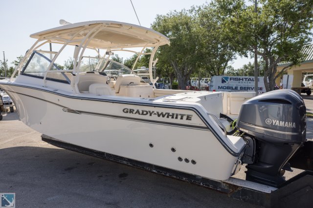 Used 2016  powered Grady-White Boat for sale